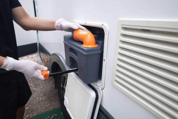 Best Affordable porta potty rental  in Waterloo, IA